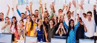 ఐటీ ఉద్యోగులకు భారీగా బోనస్లు, ప్రమోషన్లు?